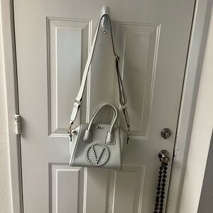 Elegant White Handbag